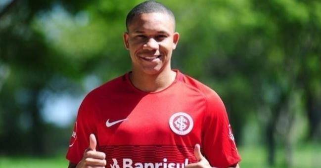 乐鱼体育关于赛前体能课后，克里夫兰骑士防线松动备战足总杯，球迷炸锅，数据趋势出现新变化的信息